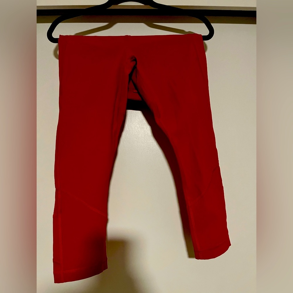 Lululemon Red Capris